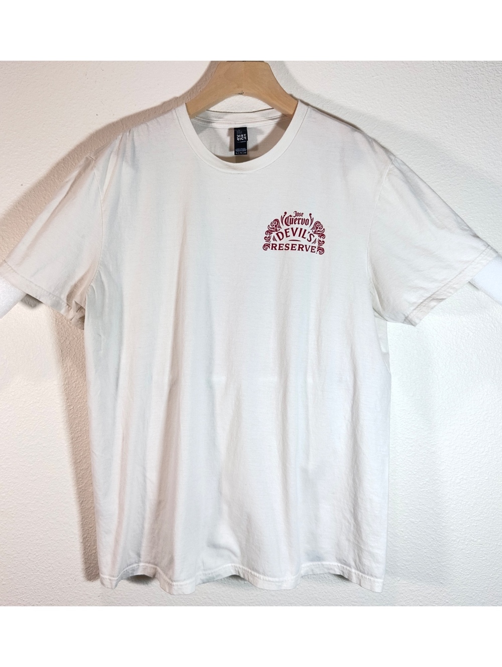 Jose Cuervo Devil’s Reserve Lucky Devil Graphic T-Shirt White XL Tequila